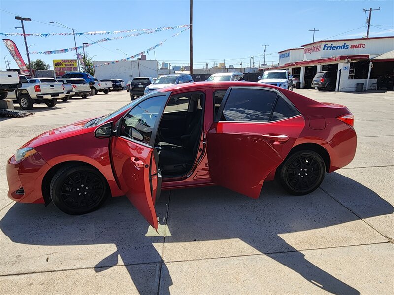 2019 Toyota Corolla LE - Photo 11 - Phoenix, AZ 85006