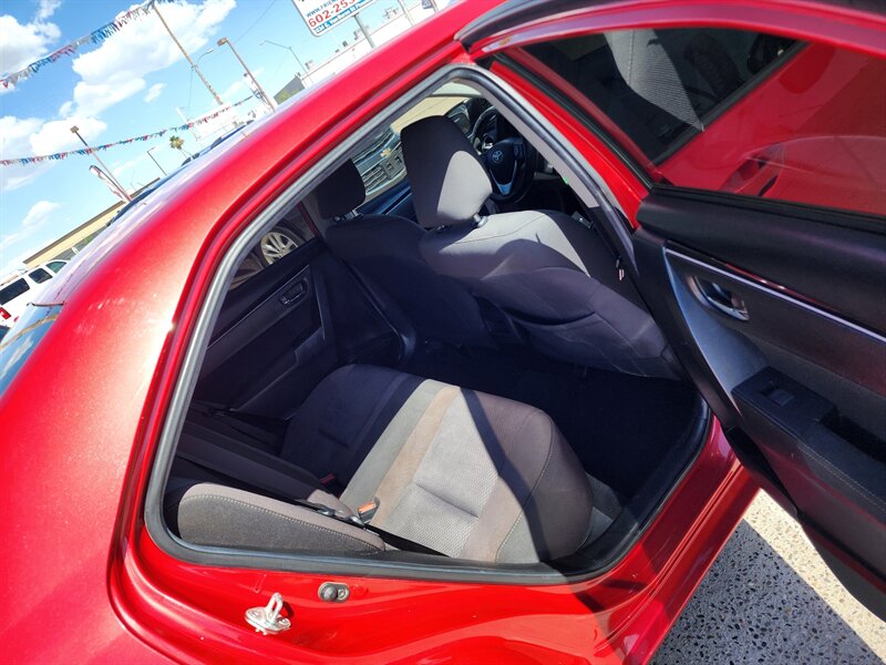 2019 Toyota Corolla LE   - Photo 1 - Phoenix, AZ 85006