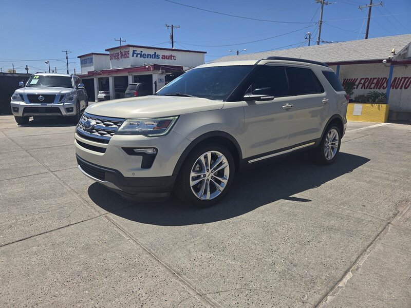 2018 Ford Explorer XLT - Photo 12 - Phoenix, AZ 85006