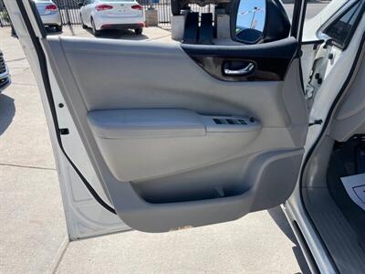 2015 Nissan Quest 3.5 S   - Photo 2 - Phoenix, AZ 85006