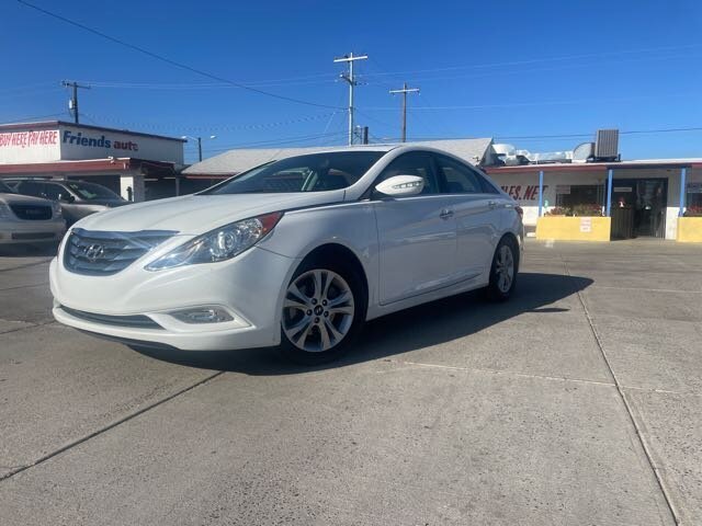 2011 Hyundai SONATA Limited  