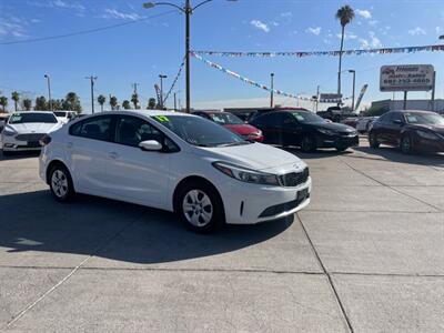 2017 Kia Forte LX   - Photo 12 - Phoenix, AZ 85006