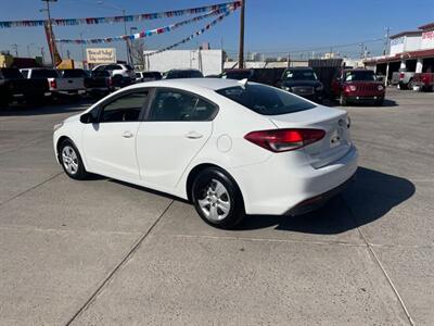 2017 Kia Forte LX   - Photo 7 - Phoenix, AZ 85006