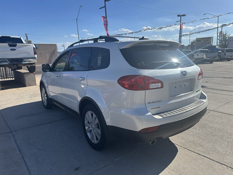 2012 Subaru Tribeca 3.6R Limited - Photo 12 - Phoenix, AZ 85006
