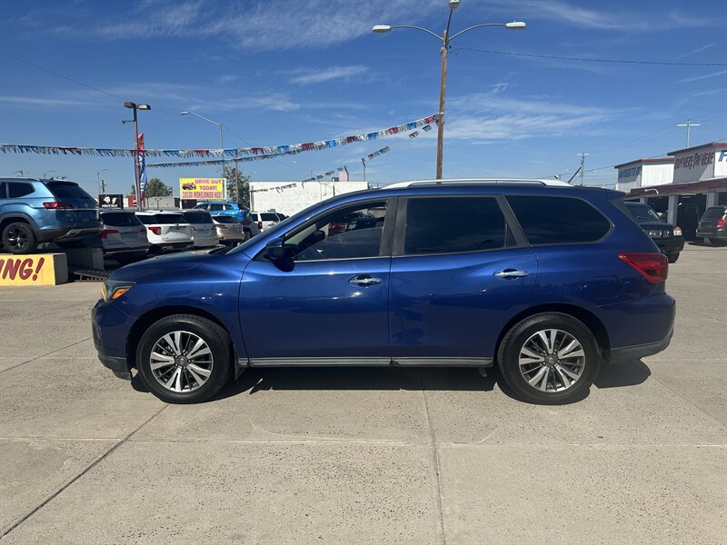 2017 Nissan Pathfinder S - Photo 3 - Phoenix, AZ 85006