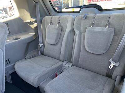 2013 Toyota Highlander   - Photo 6 - Phoenix, AZ 85006