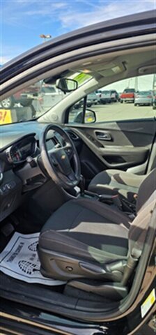2020 Chevrolet Trax LS - Photo 3 - Phoenix, AZ 85006