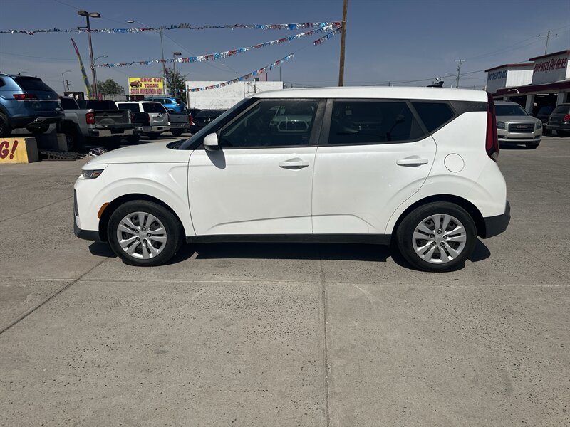 2020 Kia Soul LX - Photo 4 - Phoenix, AZ 85006