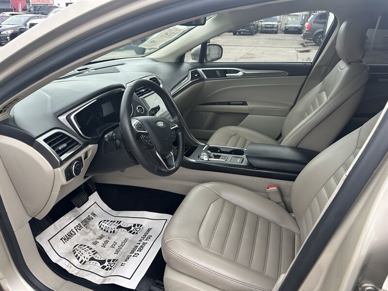 2019 Ford Fusion SEL - Photo 6 - Phoenix, AZ 85006