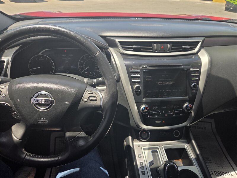 2023 Chevrolet Malibu LT - Photo 6 - Phoenix, AZ 85006