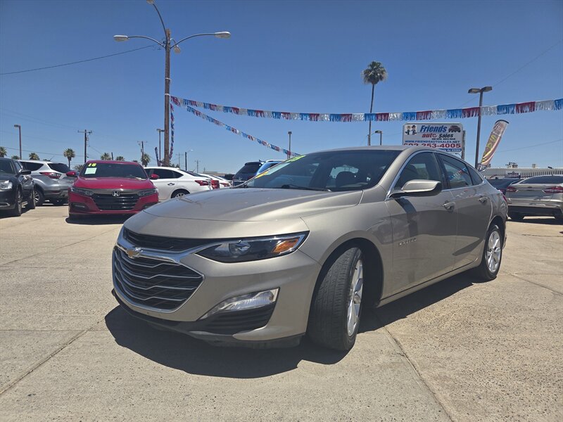 2023 Chevrolet Malibu LT   - Photo 1 - Phoenix, AZ 85006