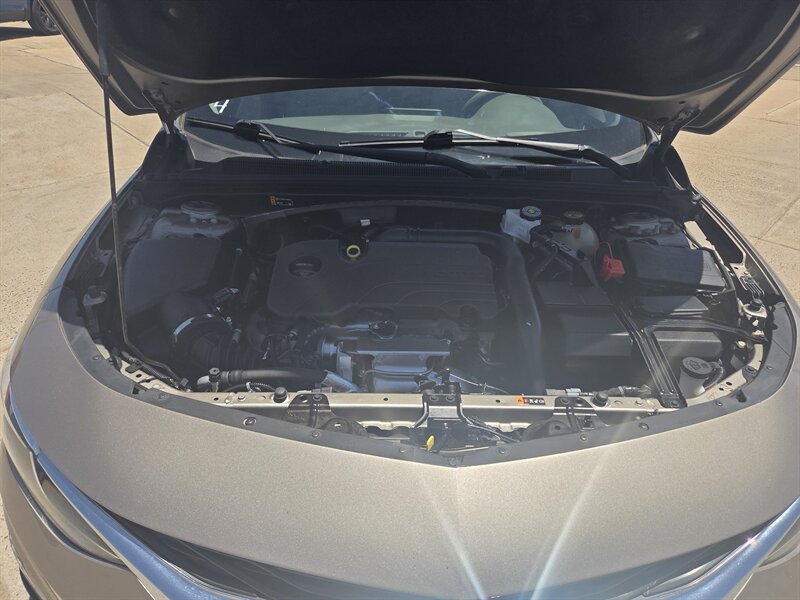 2023 Chevrolet Malibu LT - Photo 12 - Phoenix, AZ 85006