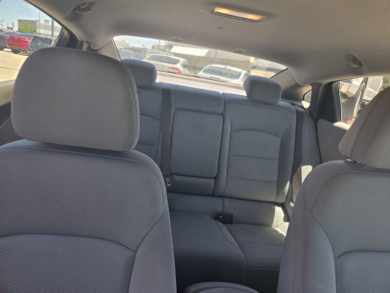 2023 Chevrolet Malibu LT - Photo 11 - Phoenix, AZ 85006