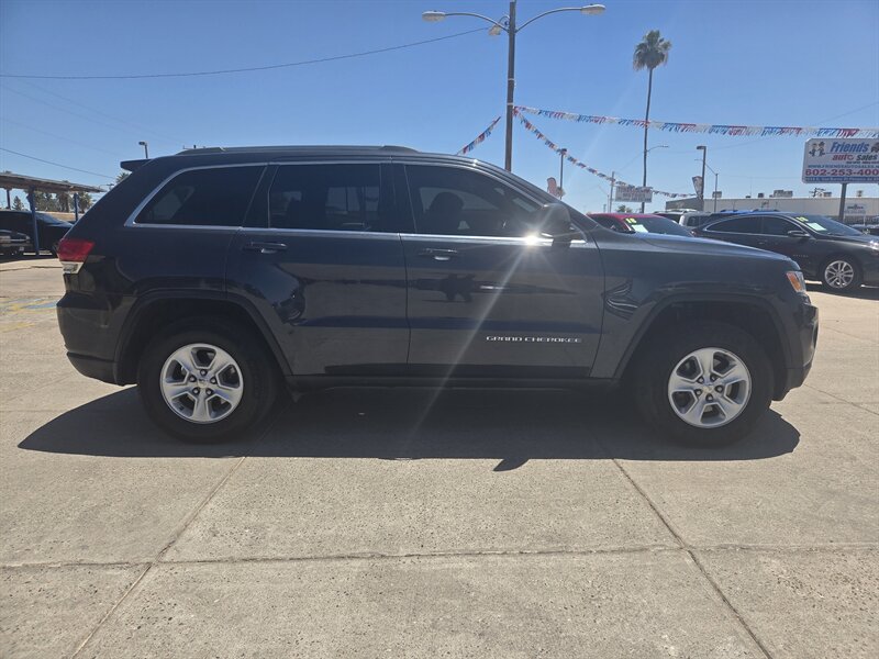 2015 Jeep Grand Cherokee Laredo - Photo 8 - Phoenix, AZ 85006
