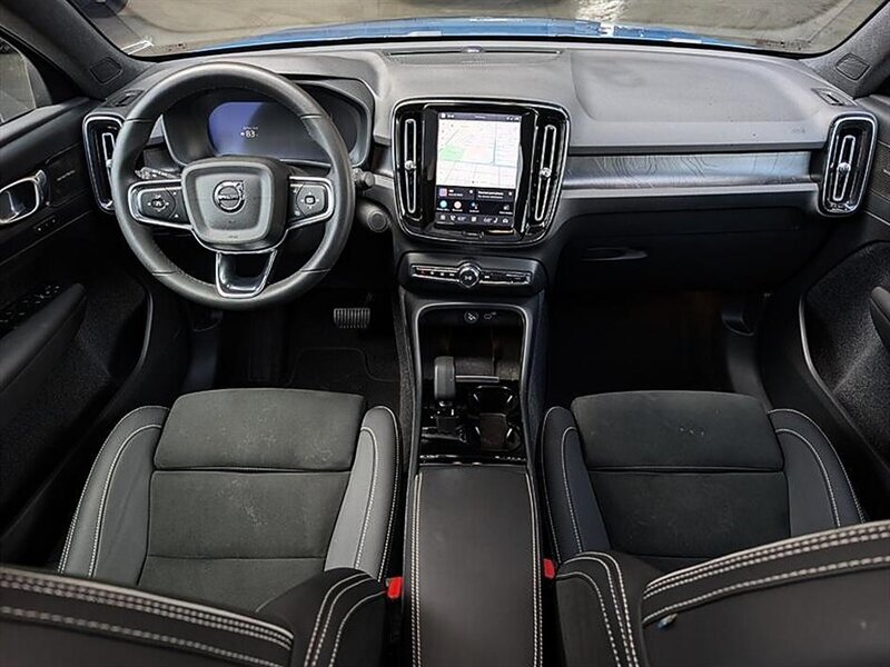 2023 Volvo C40 Recharge Twin Ultimate - Photo 3 - Bountiful, UT 84010