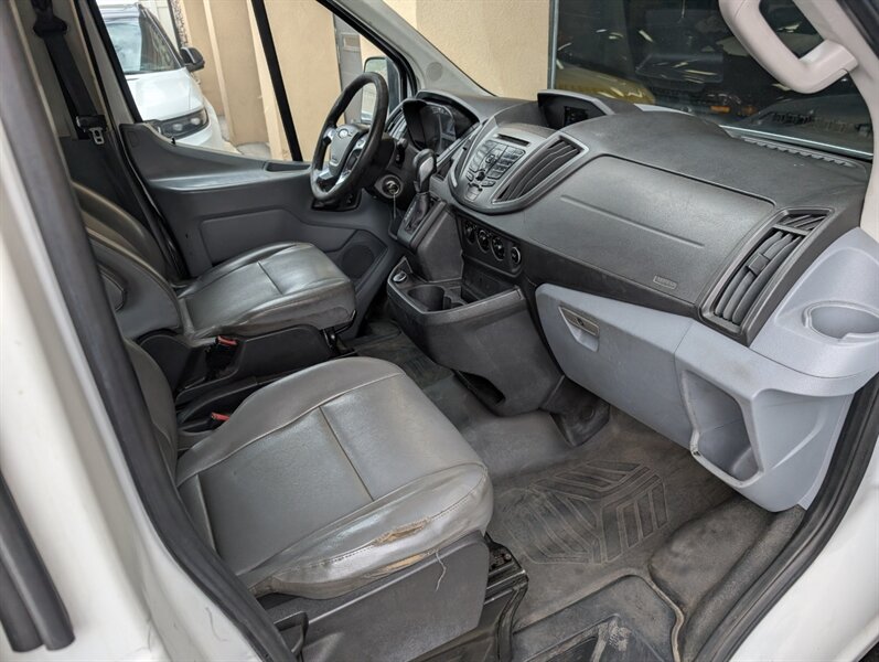 2018 Ford Transit 350 XL - Photo 4 - Bountiful, UT 84010