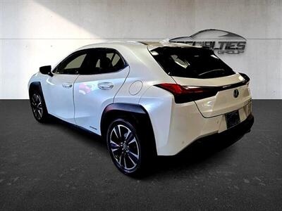 2021 Lexus UX 250h   - Photo 7 - St. George, UT 84770-2625