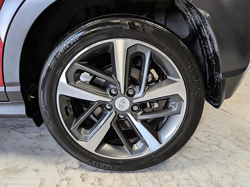 2018 Hyundai KONA Limited - Photo 14 - Bountiful, UT 84010
