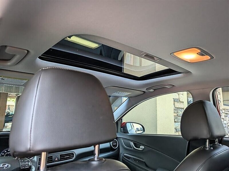 2018 Hyundai KONA Limited - Photo 27 - Bountiful, UT 84010