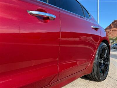2020 Genesis G70 2.0T   - Photo 28 - St. George, UT 84770-2625