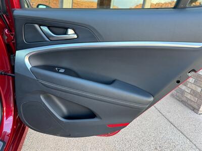 2020 Genesis G70 2.0T   - Photo 49 - St. George, UT 84770-2625