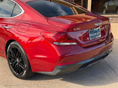 2020 Genesis G70 2.0T   - Photo 14 - St. George, UT 84770-2625
