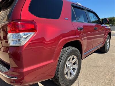 2011 Toyota 4Runner SR5   - Photo 17 - St. George, UT 84770-2625