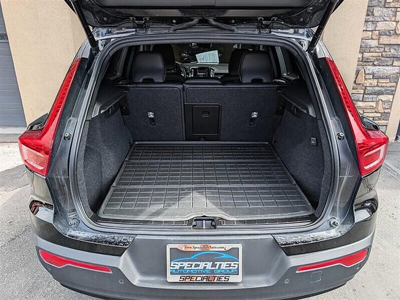 2021 Volvo XC40 Recharge Pure Electric P8 - Photo 31 - Bountiful, UT 84010