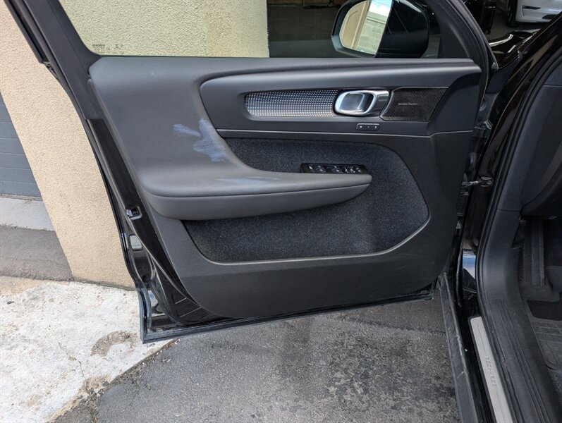 2021 Volvo XC40 Recharge Pure Electric P8 - Photo 18 - Bountiful, UT 84010