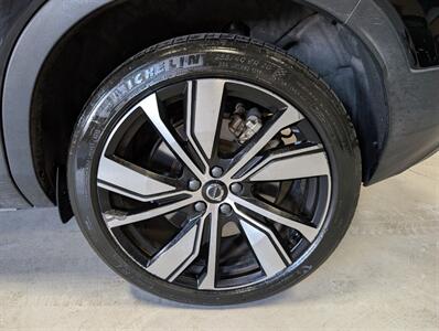 2021 Volvo XC40 Recharge Pure Electric P8 - Photo 14 - Bountiful, UT 84010