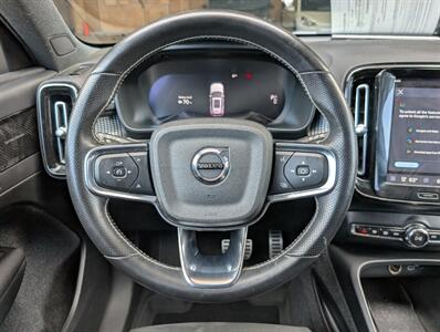 2021 Volvo XC40 Recharge Pure Electric P8 - Photo 19 - Bountiful, UT 84010