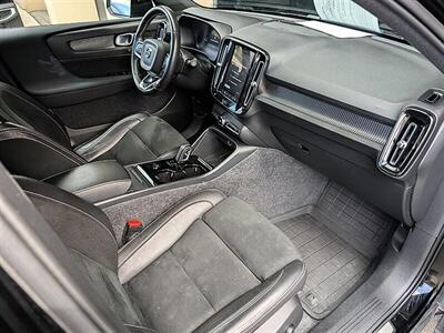 2021 Volvo XC40 Recharge Pure Electric P8 - Photo 4 - Bountiful, UT 84010