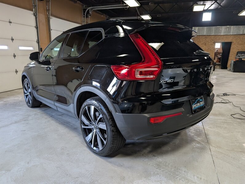 2021 Volvo XC40 Recharge Pure Electric P8 - Photo 8 - Bountiful, UT 84010