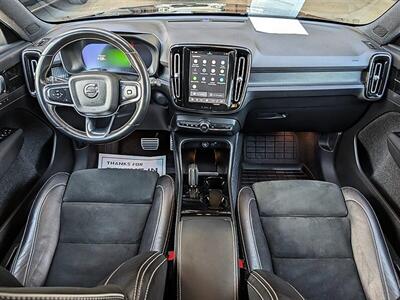 2021 Volvo XC40 Recharge Pure Electric P8 - Photo 3 - Bountiful, UT 84010