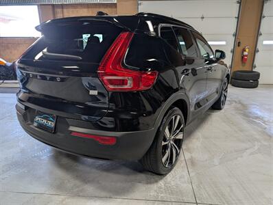 2021 Volvo XC40 Recharge Pure Electric P8 - Photo 10 - Bountiful, UT 84010
