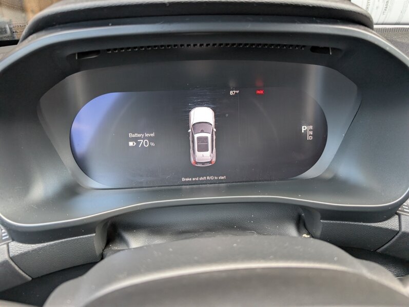 2021 Volvo XC40 Recharge Pure Electric P8 - Photo 20 - Bountiful, UT 84010