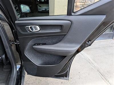 2021 Volvo XC40 Recharge Pure Electric P8 - Photo 28 - Bountiful, UT 84010