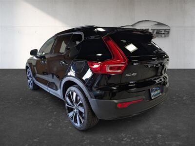 2021 Volvo XC40 Recharge Pure Electric P8 - Photo 8 - Bountiful, UT 84010