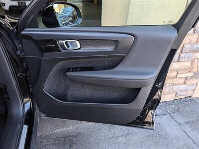 2021 Volvo XC40 Recharge Pure Electric P8 - Photo 30 - Bountiful, UT 84010