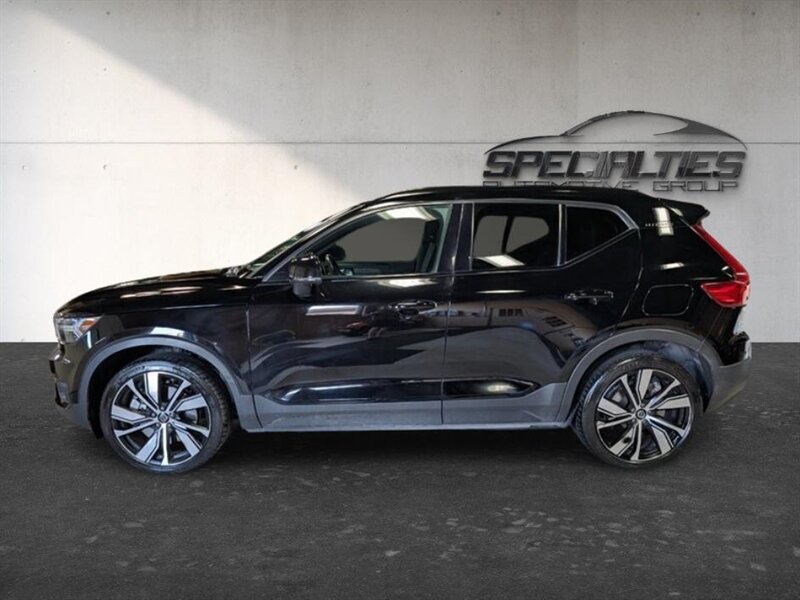 2021 Volvo XC40 Recharge Pure Electric P8 - Photo 7 - Bountiful, UT 84010