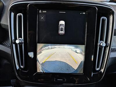 2021 Volvo XC40 Recharge Pure Electric P8 - Photo 24 - Bountiful, UT 84010