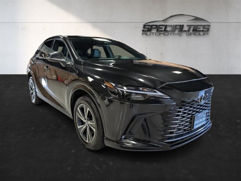 2025 Lexus RX 350's photo