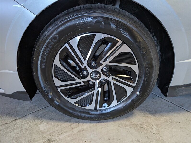 2026 Hyundai SONATA Hybrid Blue - Photo 15 - Bountiful, UT 84010