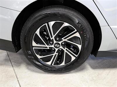 2026 Hyundai SONATA Hybrid Blue - Photo 13 - Bountiful, UT 84010