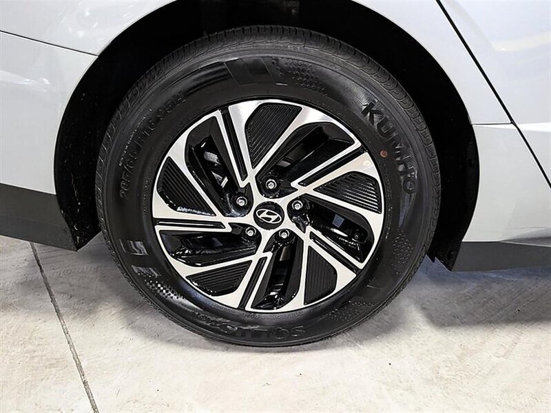 2026 Hyundai SONATA Hybrid Blue - Photo 13 - Bountiful, UT 84010