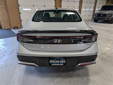 2026 Hyundai SONATA Hybrid Blue - Photo 9 - Bountiful, UT 84010