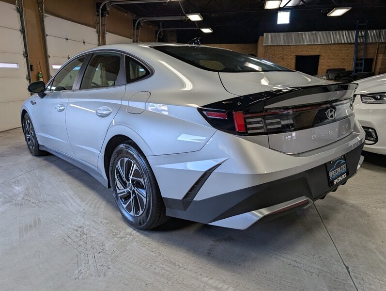 2026 Hyundai SONATA Hybrid Blue - Photo 8 - Bountiful, UT 84010