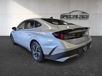 2026 Hyundai SONATA Hybrid Blue - Photo 8 - Bountiful, UT 84010