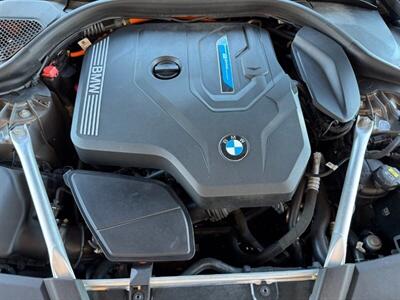 2022 BMW 530e xDrive   - Photo 4 - St. George, UT 84770-2625