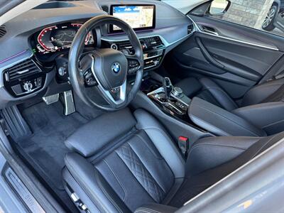2022 BMW 530e xDrive   - Photo 2 - St. George, UT 84770-2625